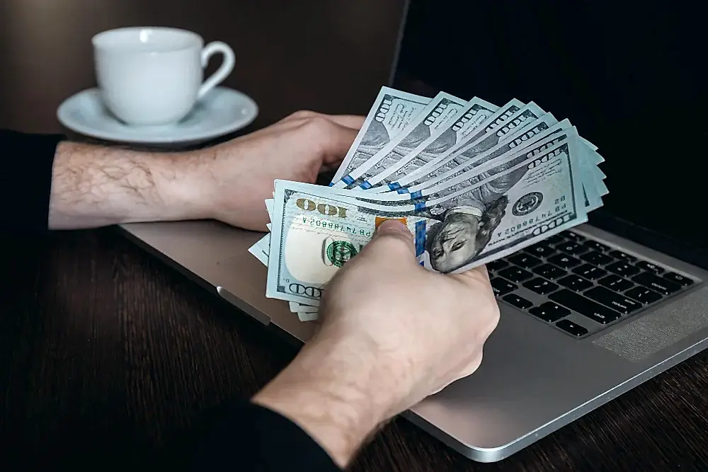 Wise Nedir? Nasıl Kullanılır? 3 Wise ile nasıl para gönderilir? Wise ile nasıl ödeme alınır? Wise güvenilir mi? Wise hesap ve işlem ücretleri