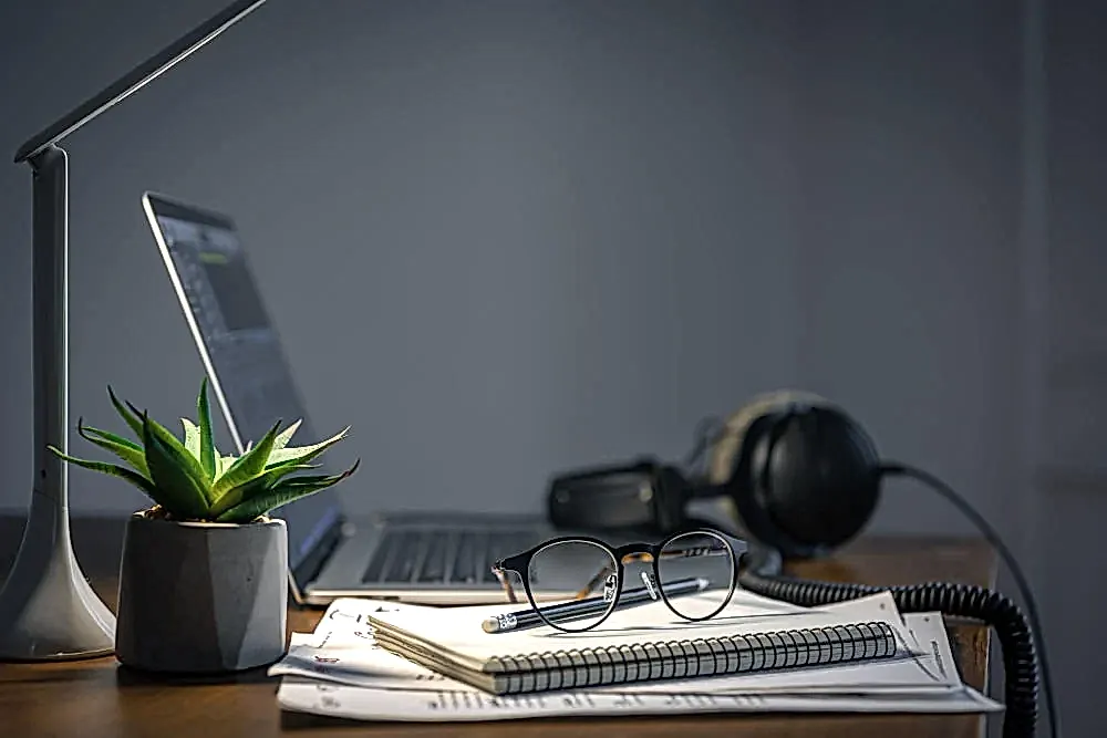 Freelance Çalışanlar için Fatura ve Vergi Süreçleri 2 freelance çalışanlar vergi ödemekle yükümlü mü