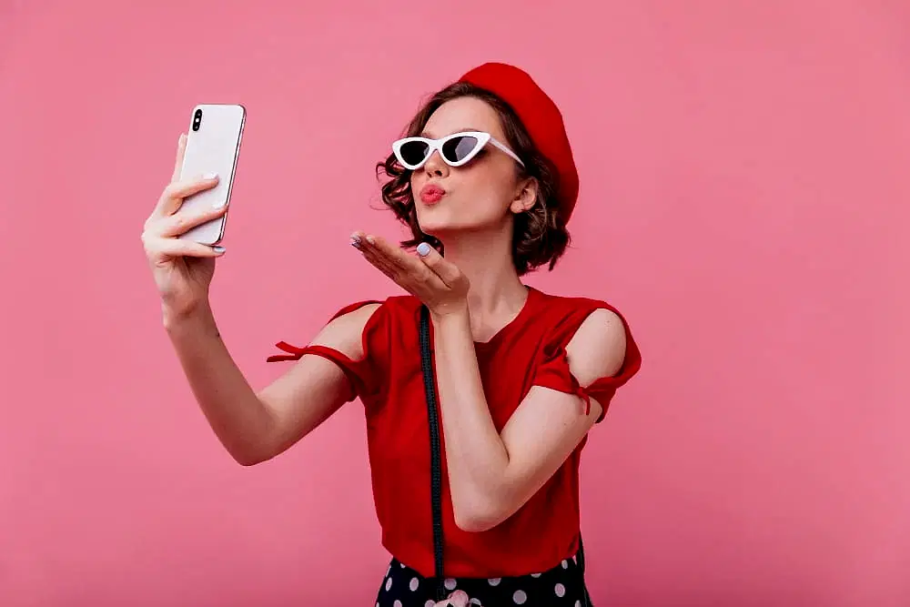 Influencer Nedir? Nasıl Olunur? Influencer Vergi Öder mi? 2